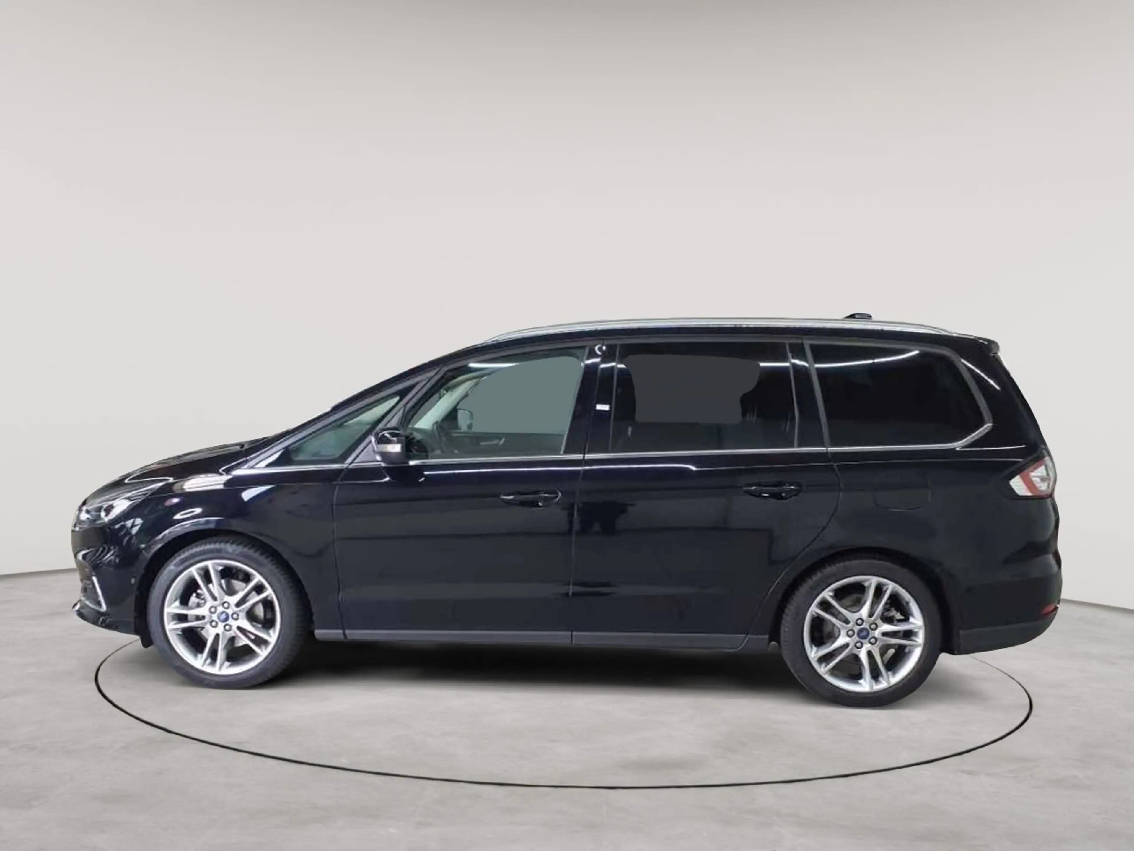 Ford Galaxy Galaxy 2.0 EcoBlue S&S Aut. TITANIUM AHK — photo 6