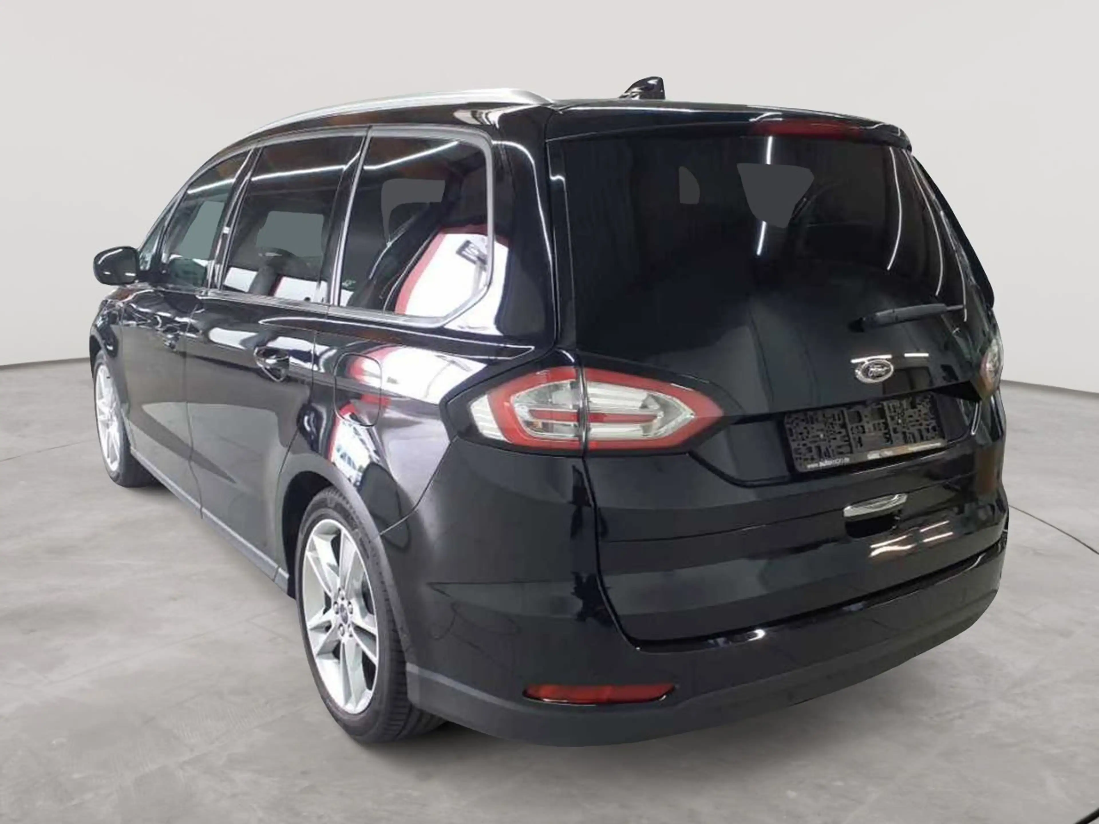 Ford Galaxy Galaxy 2.0 EcoBlue S&S Aut. TITANIUM AHK — photo 5