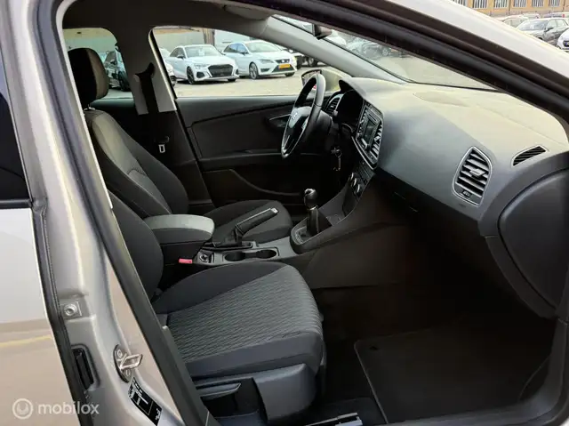 Seat Leon view 14