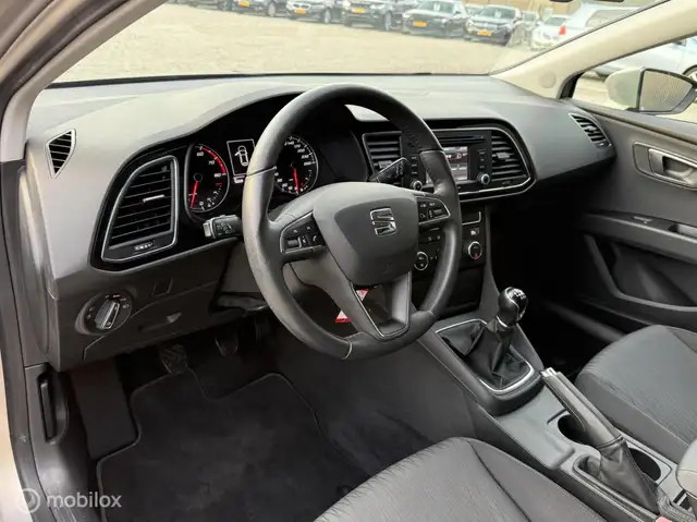 Seat Leon view 11