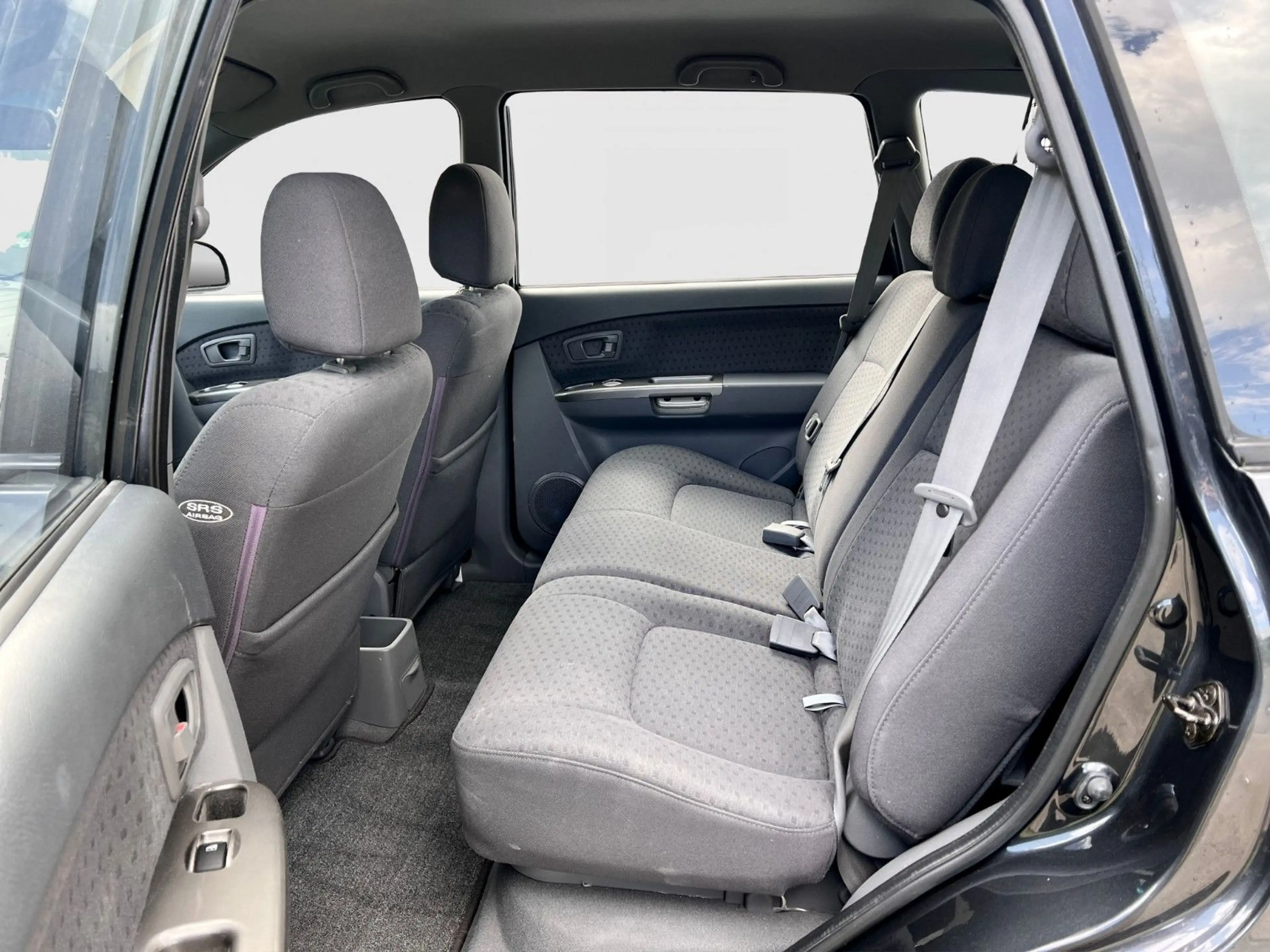 Kia Carens 2.0 16V EX*Automatik*Klima*Zahnriemen Neu — photo 11
