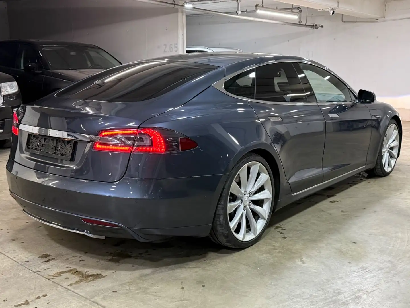Tesla Model S Dual Navi~Klima~Xenon~Teilleder Gris - 2