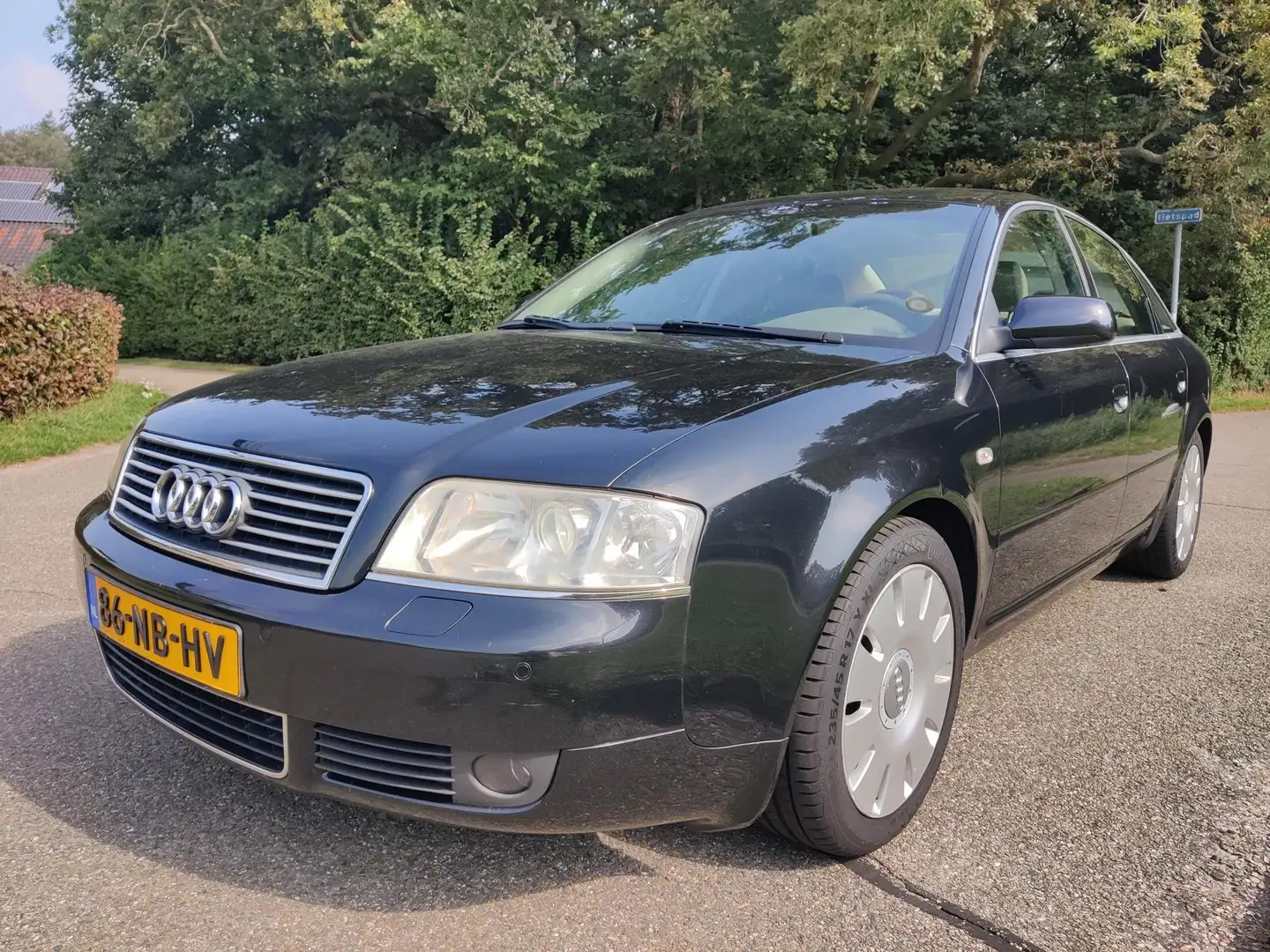 Audi A6 A6 1.9 TDI Pro Line MT Zwart - 1