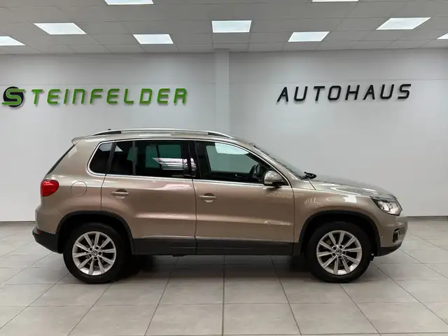 Volkswagen Tiguan view 8