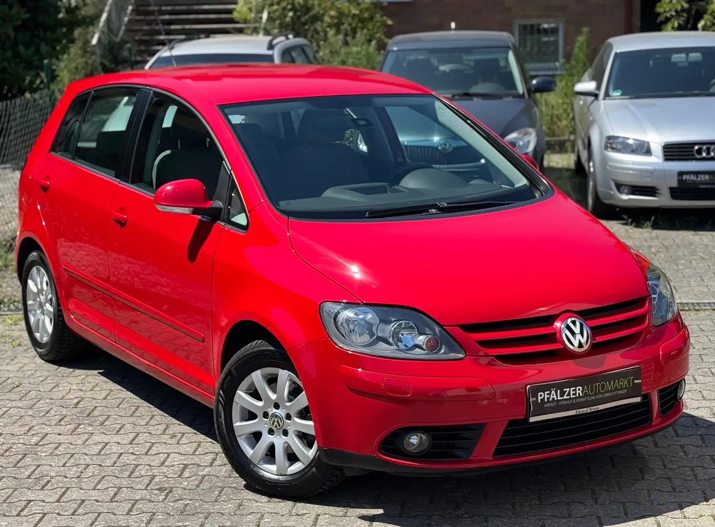 Volkswagen Golf Plus 1.6 Automatik 94.500 km Zahnriemen NEU Scheckheft Rouge - 1