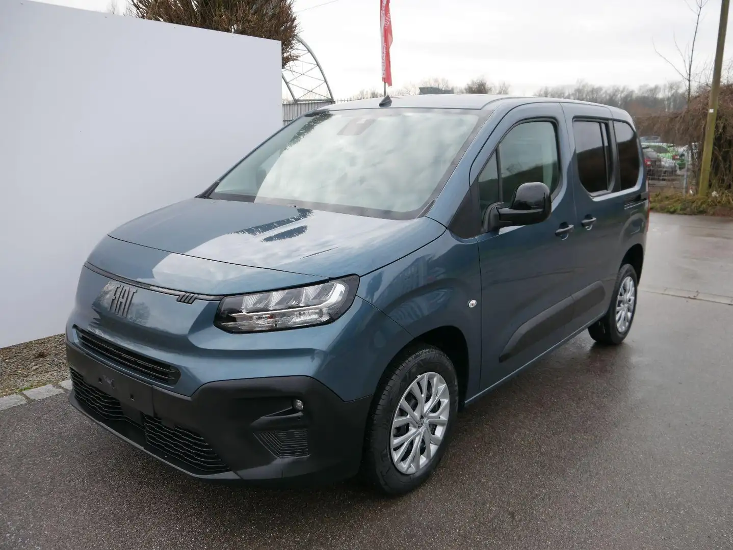 Fiat Doblo 1.5 L1 PDC*LED*SHZ*BLUETOOTH*TEMPOMAT*KLIMAAUTOMAT Blau - 2