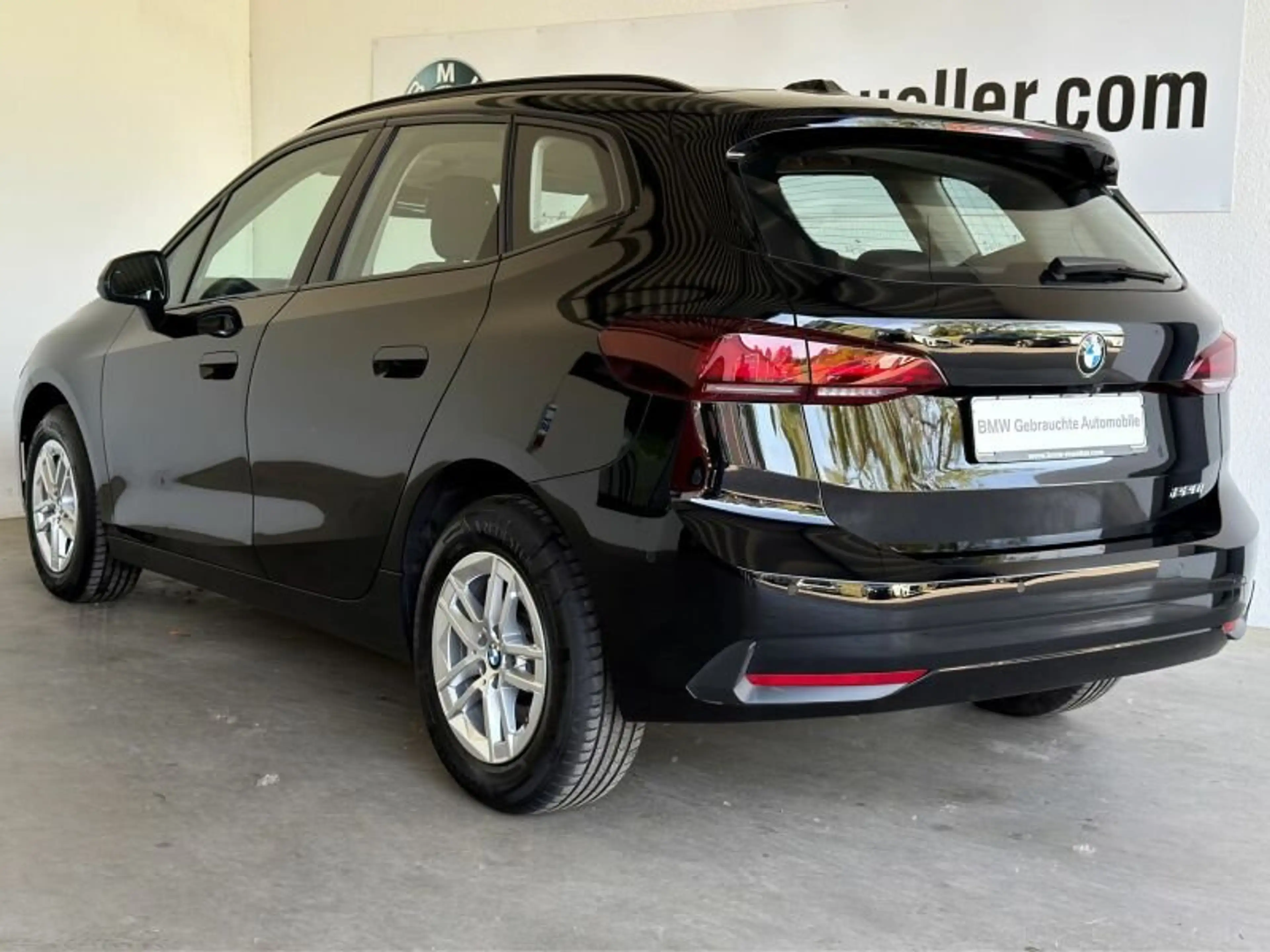 BMW 220 i Active Tourer Navi/LED/RFK/SHZ/Apple — photo 7