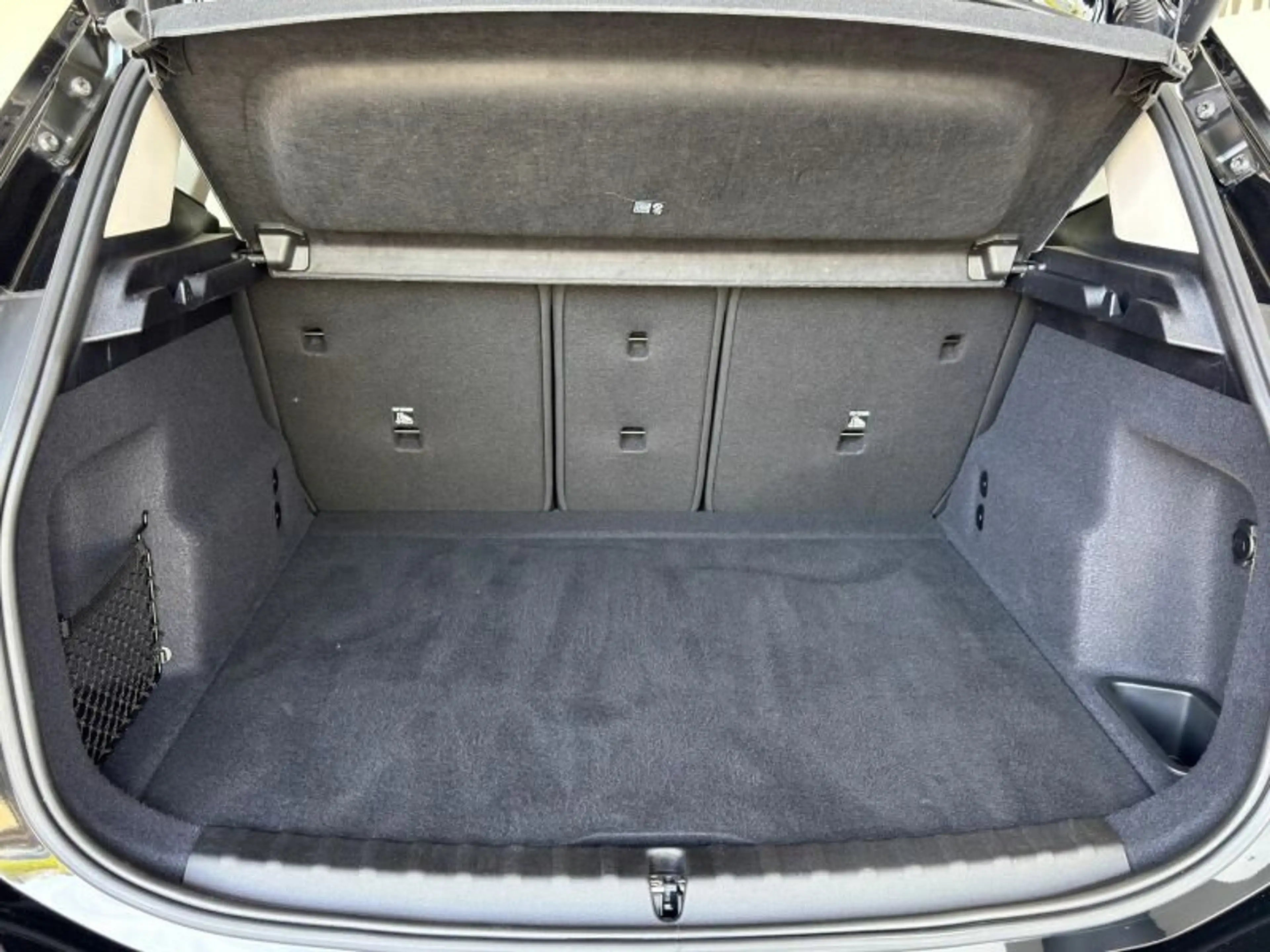 BMW 220 i Active Tourer Navi/LED/RFK/SHZ/Apple — photo 12