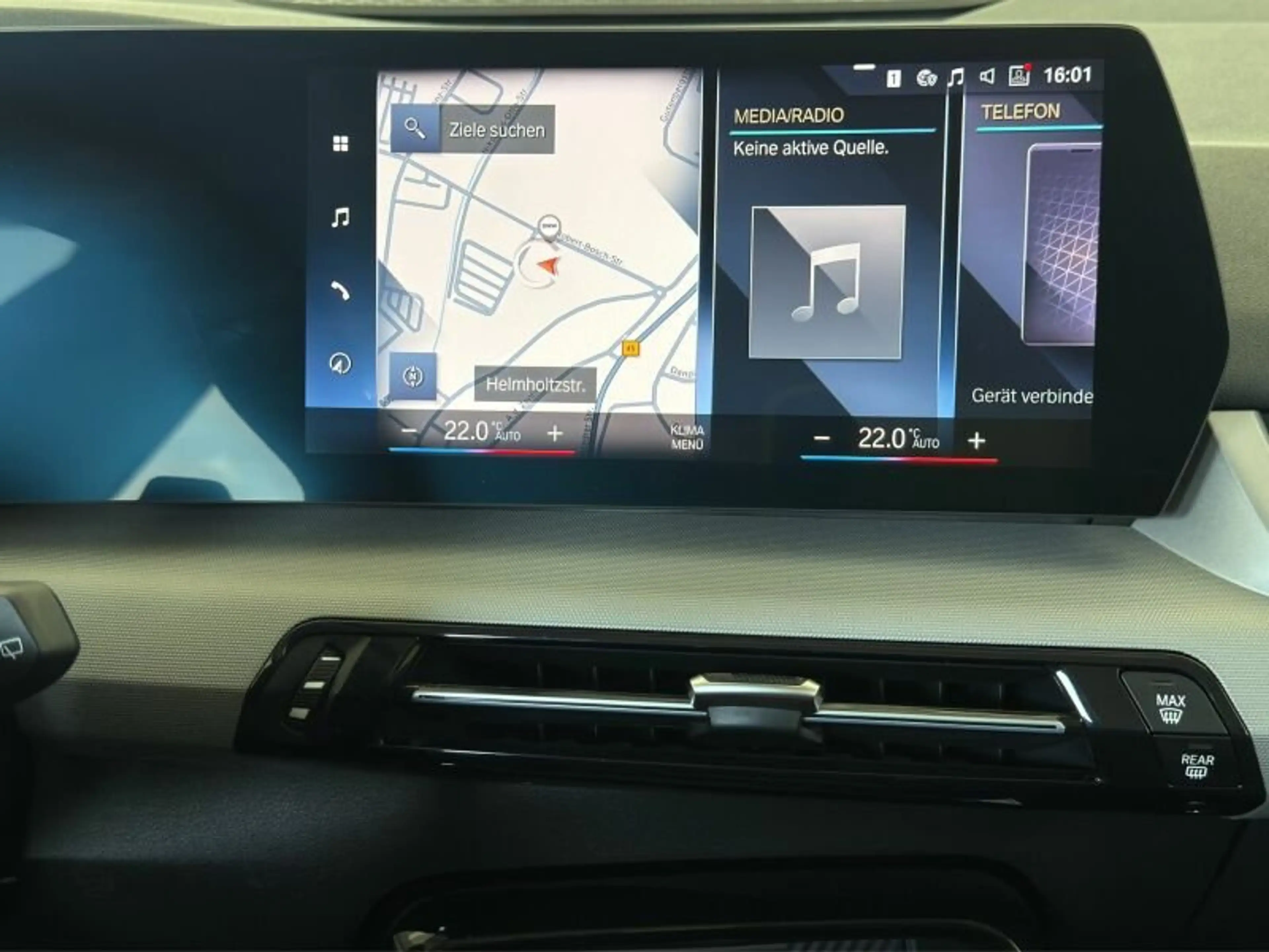 BMW 220 i Active Tourer Navi/LED/RFK/SHZ/Apple — photo 10