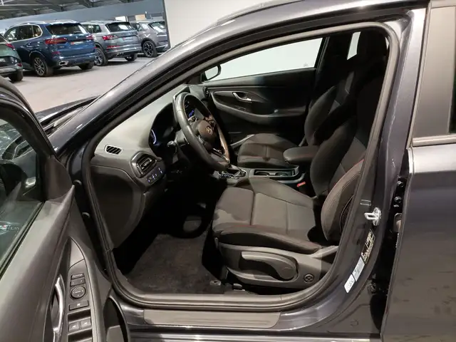 Hyundai I30 view 8