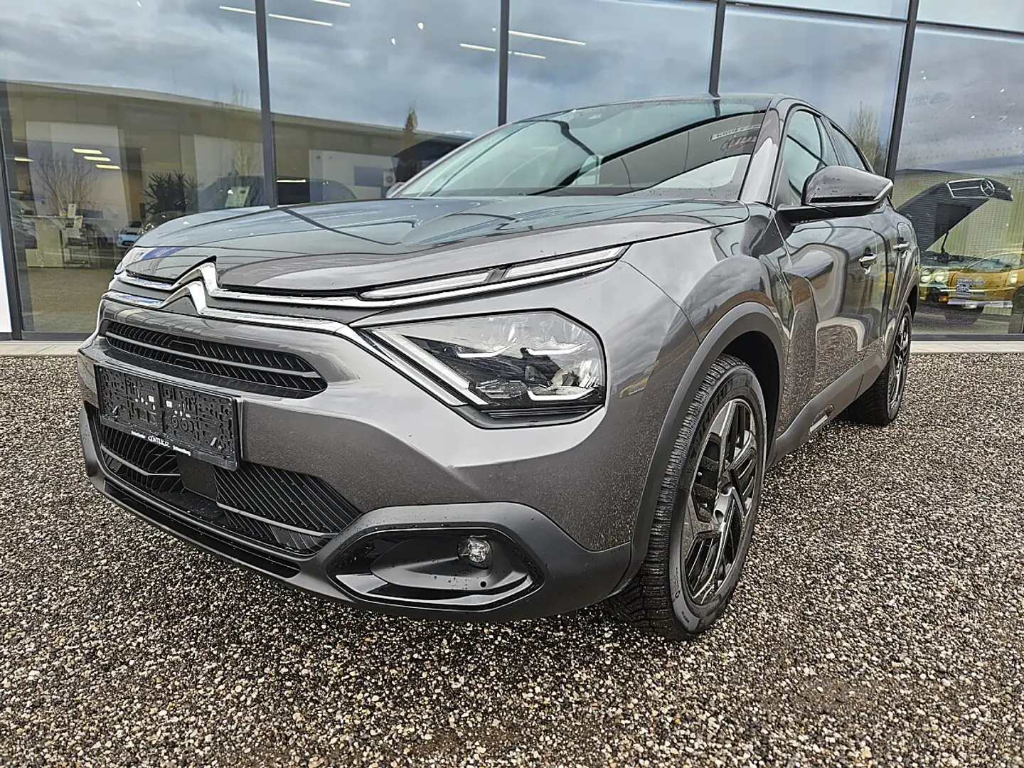 Citroen C4 BlueHDI 130 S&S EAT8 Aut. Plus Grau - 1