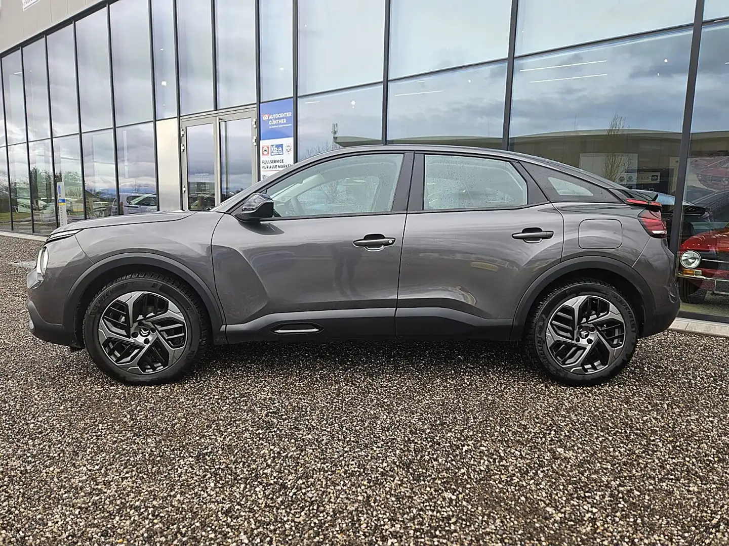 Citroen C4 BlueHDI 130 S&S EAT8 Aut. Plus Grau - 2