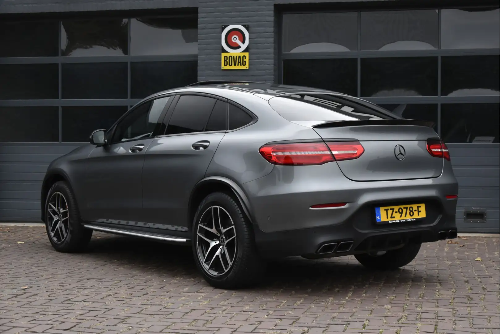 Mercedes-Benz GLC 250 Coupé 4MATIC Premium Plus AMG Grigio - 2