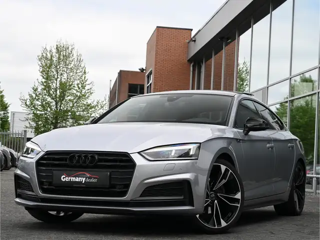 Audi A5 Sportback 40Tfsi S-Line 190pk Black optic Pano B&O