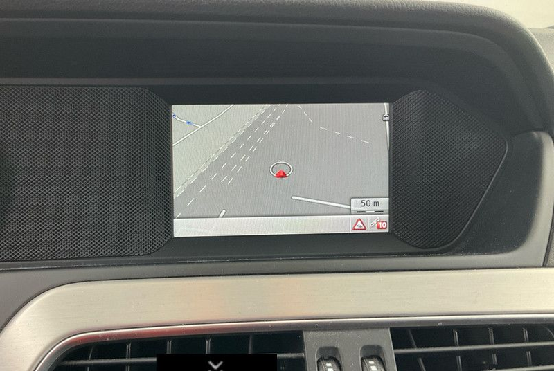 Mercedes-Benz C 200 T CGI Avantgarde Automatrik 7G-T 1.HAND — photo 11