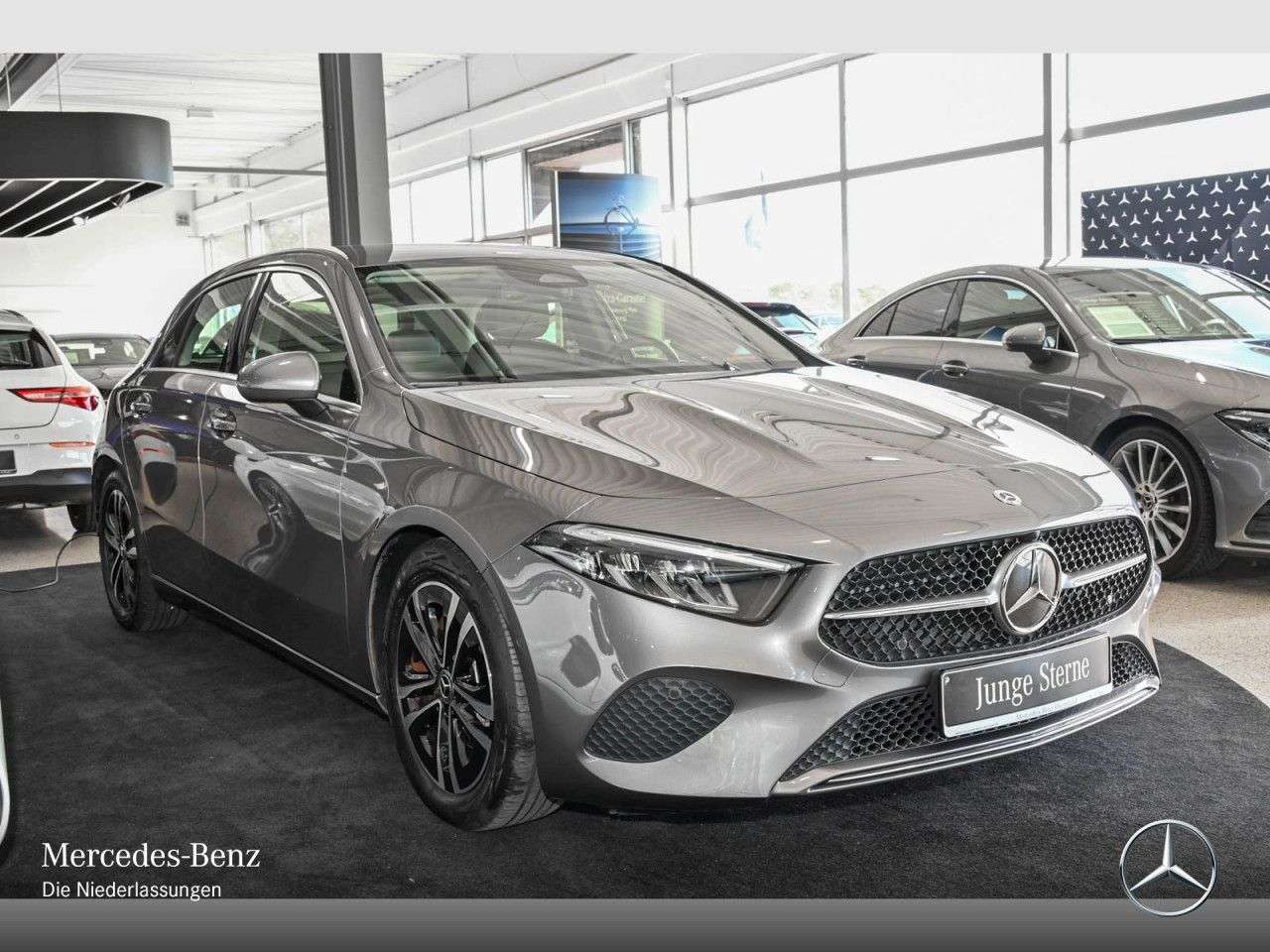 Mercedes-Benz A 180