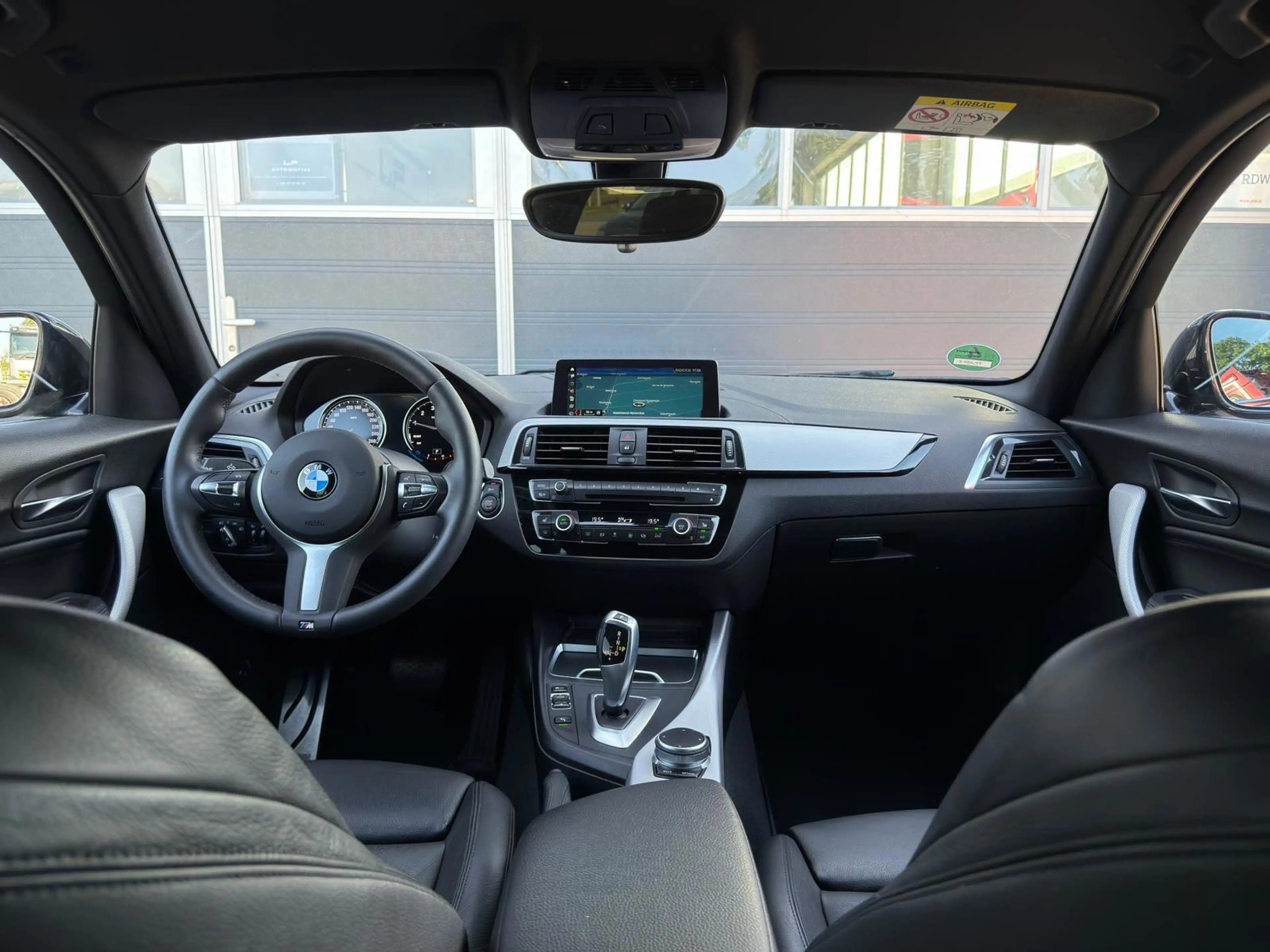 BMW 118 1-serie 118i High Exe. / M-pakket / NL-auto / Carp — photo 10
