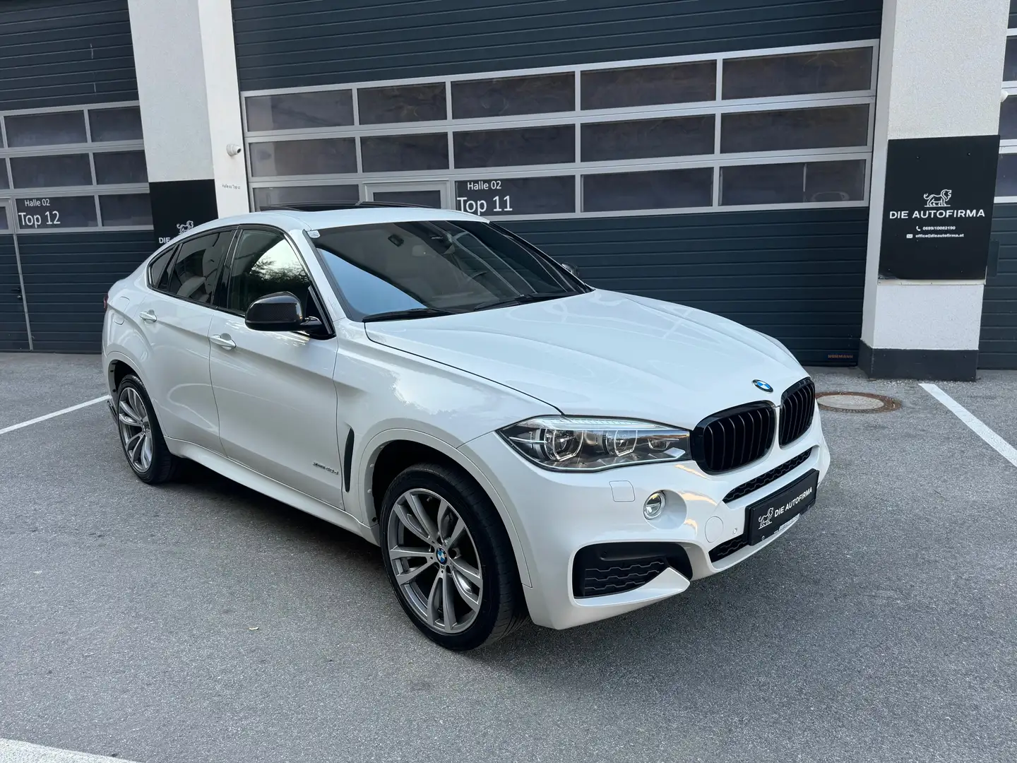 BMW X6 xDrive 40 d**M-SPORTPAKET**SCHIEBEDACH**HUD**H&K** Weiß - 1