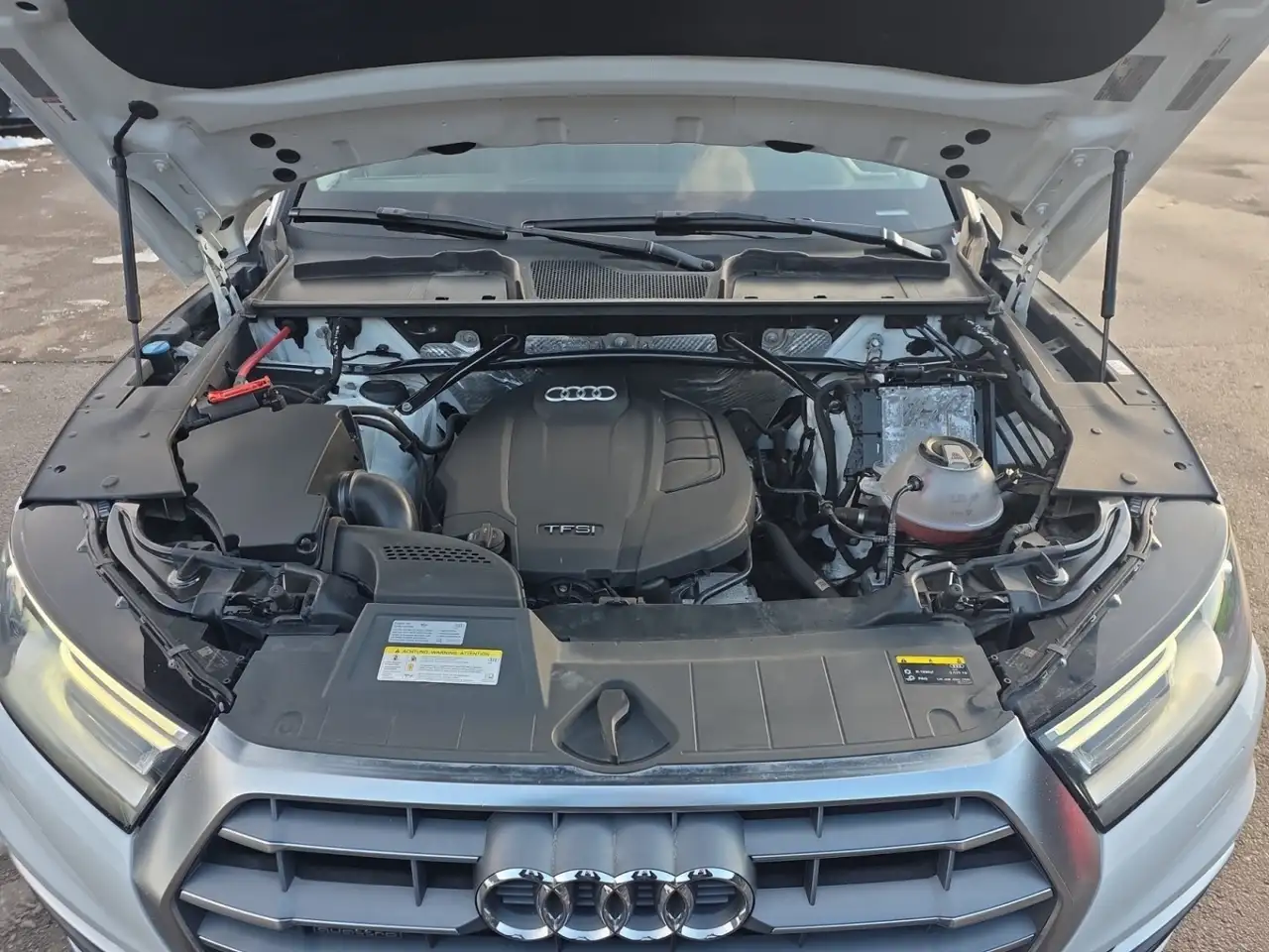 Audi Q5 снимка Audi Q5