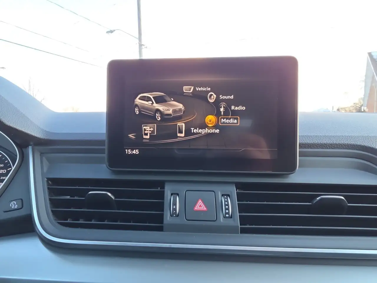 Audi Q5 снимка Audi Q5