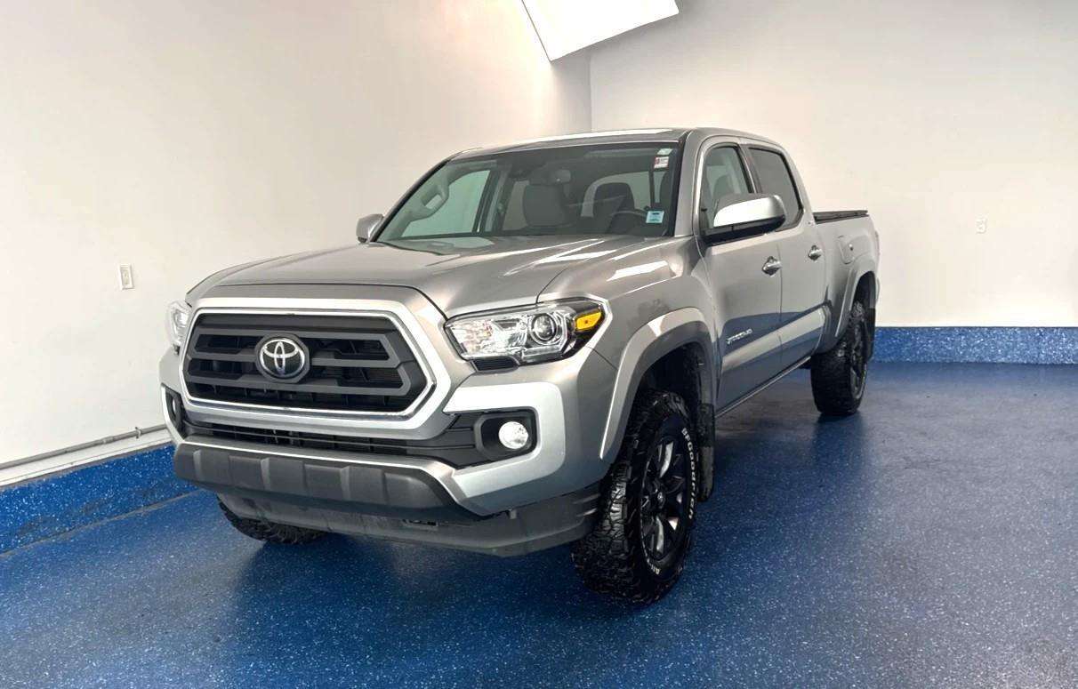 2023 Toyota Tacoma Crew Cab SR5 V6 | One Owner | No Accidents | Zacks