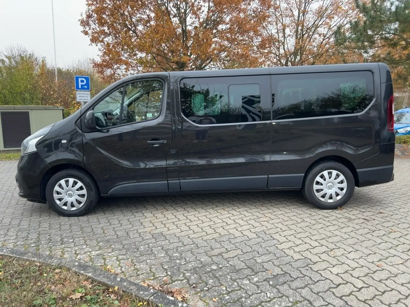 Renault Trafic Grand Combi *9-Sitzer* Noir - 2