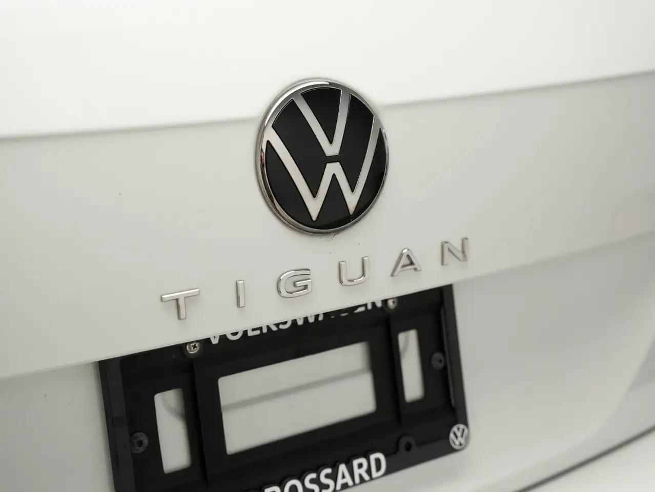 Volkswagen Tiguan снимка Volkswagen Tiguan