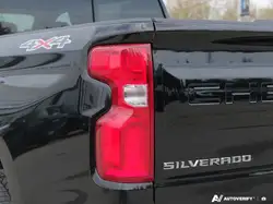 Chevrolet Silverado 1500 снимка Chevrolet Silverado 1500