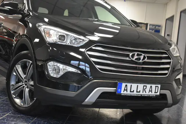 Hyundai Grand Santa Fe 2,2 CRDi 4WD 7-Sitze Nav Xeno AHK