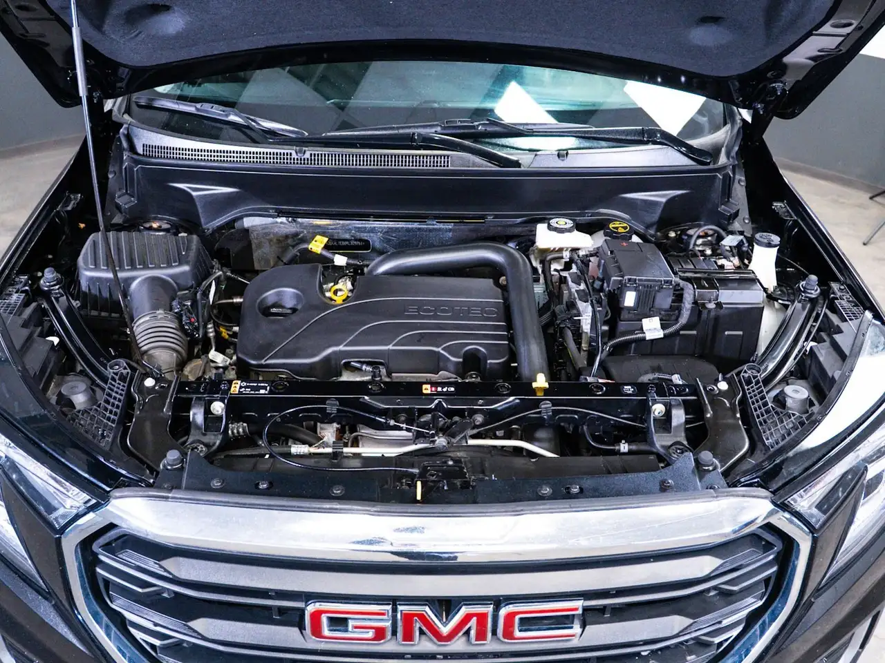 GMC Terrain photo GMC Terrain