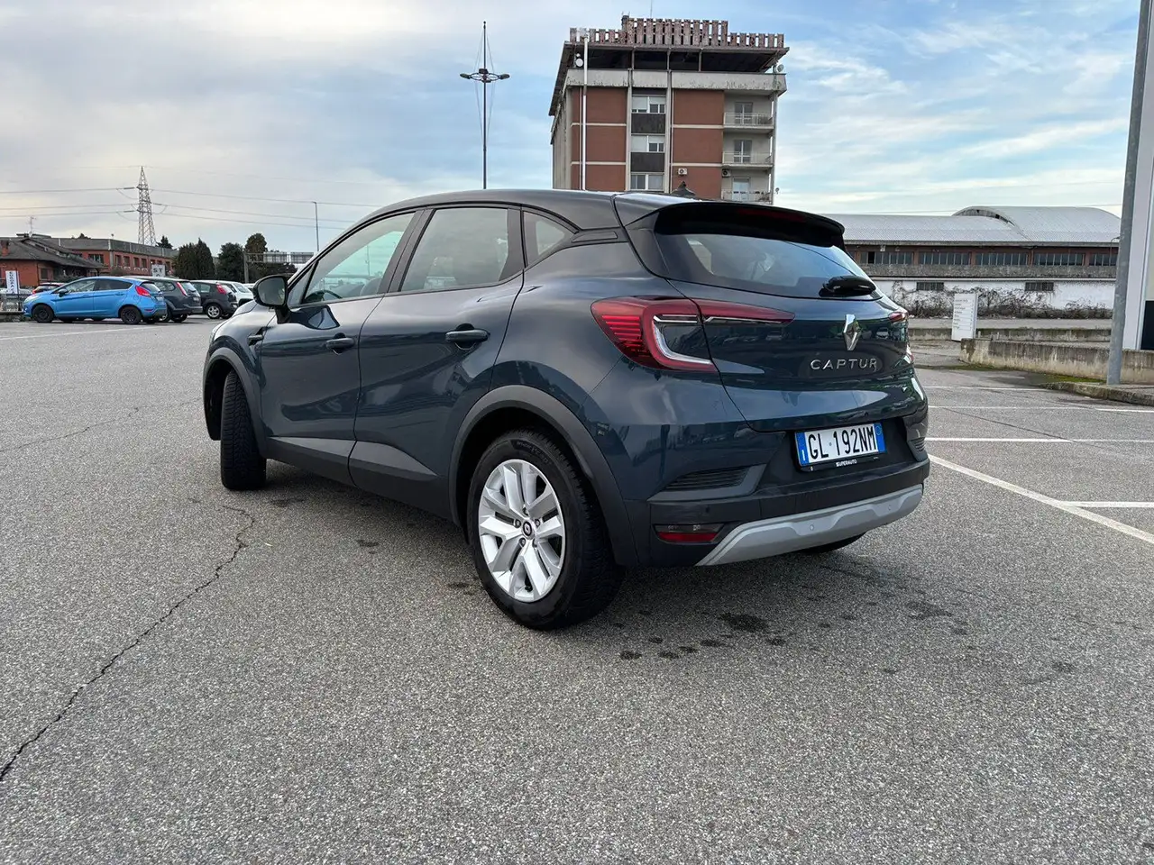 Renault Captur 1.6 E-Tech full hybrid Equilibre 145cv auto 12