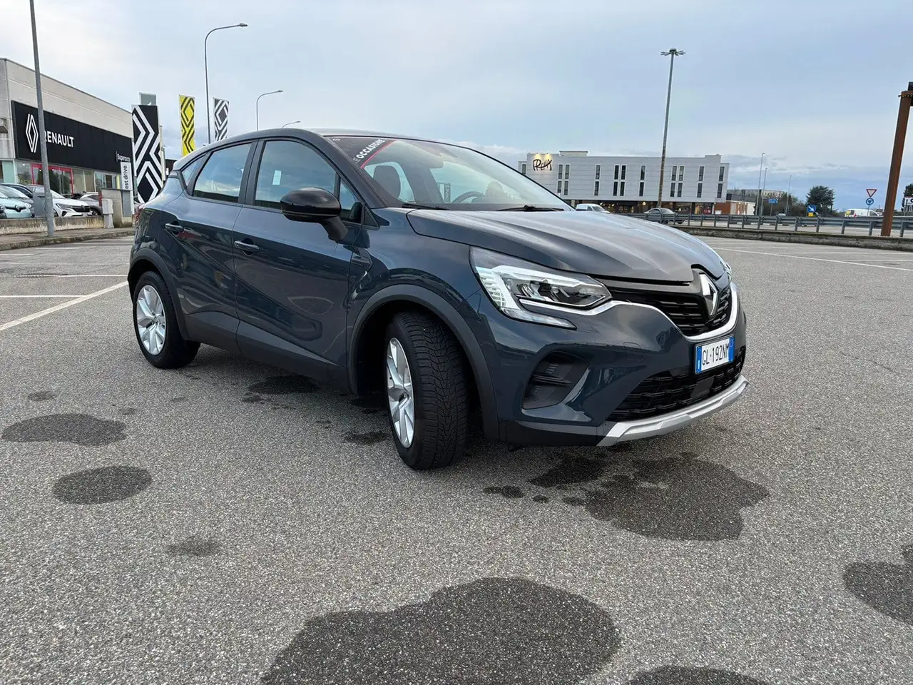 Renault Captur 1.6 E-Tech full hybrid Equilibre 145cv auto 10