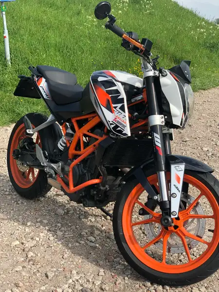 KTM 390 DUKE - foto 3