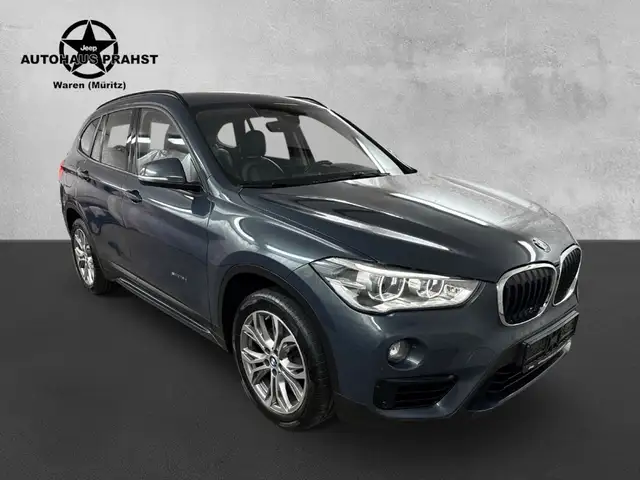 BMW X1 sDrive 18d Sport Line Navi LED PDC DDC