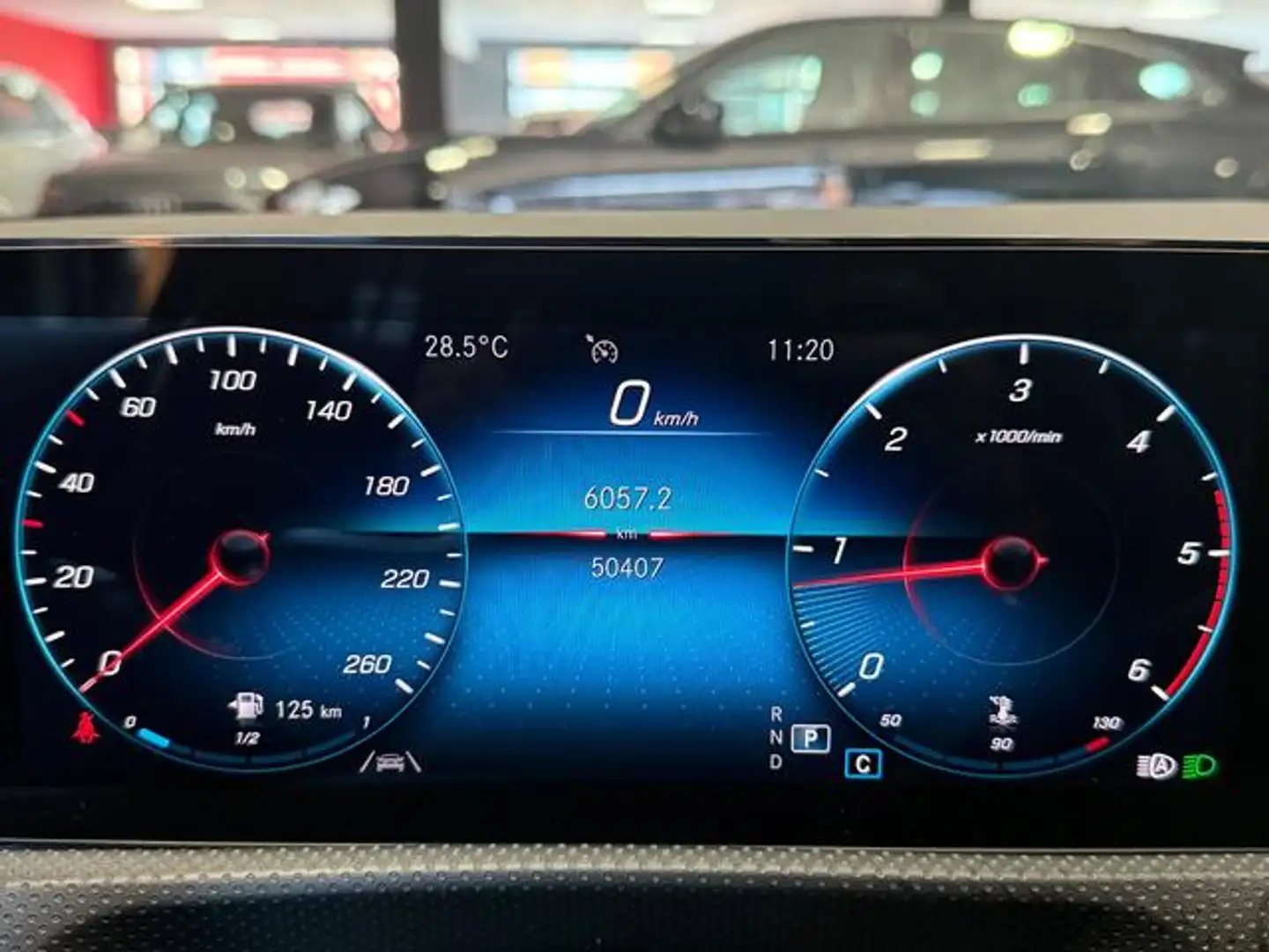 Mercedes-Benz CLA 220 220d Білий - 2