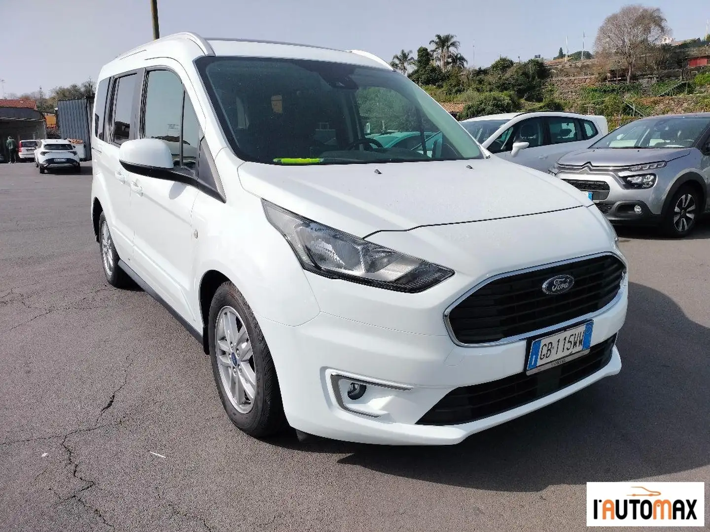 Ford Tourneo connect 1.5 120cv titanium Automatico Bianco - 1
