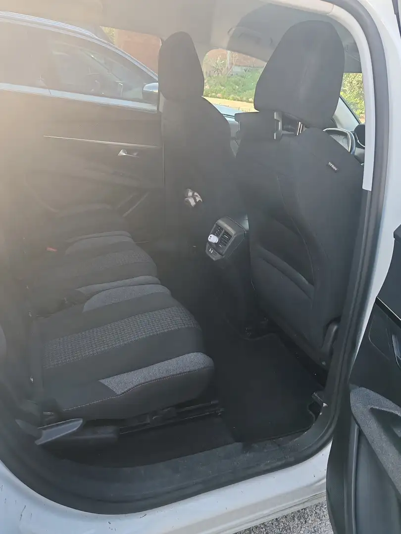 Peugeot 5008 1.2 PureTech S&S Active 130 - 2