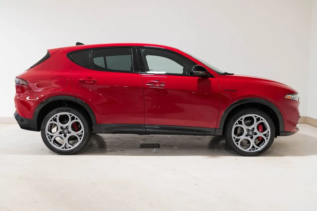 Alfa Romeo Tonale снимка Alfa Romeo Tonale