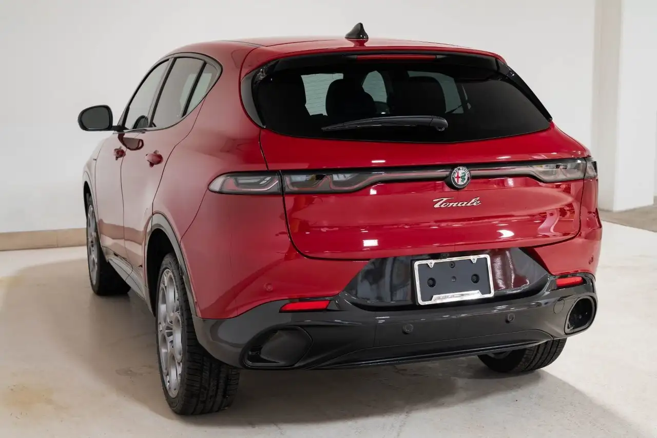 Alfa Romeo Tonale снимка Alfa Romeo Tonale