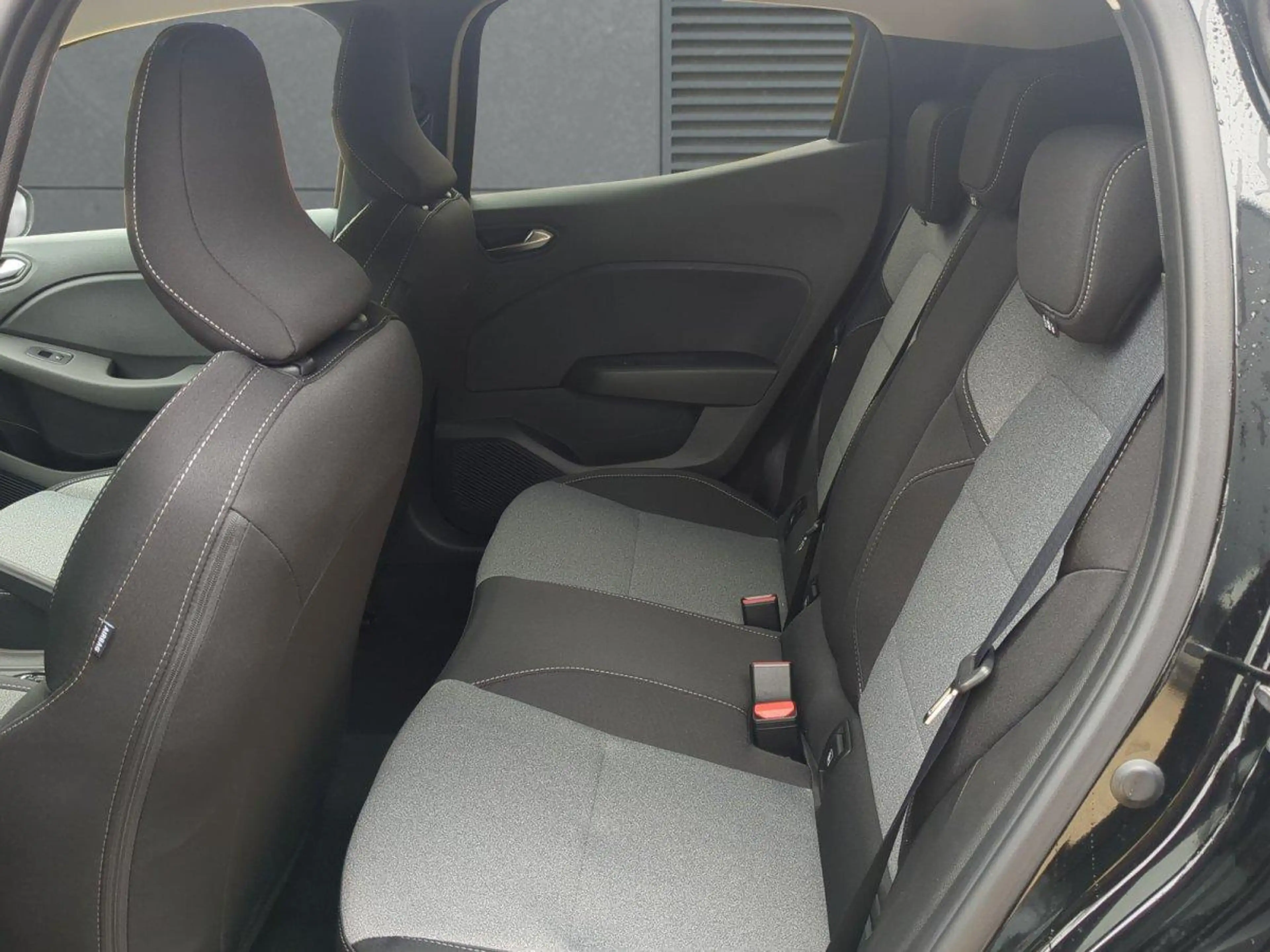 Mitsubishi Colt MY25 SHZ+LKHZ+Klimaauto.  Plus 67 kW (91 PS), S... — photo 6