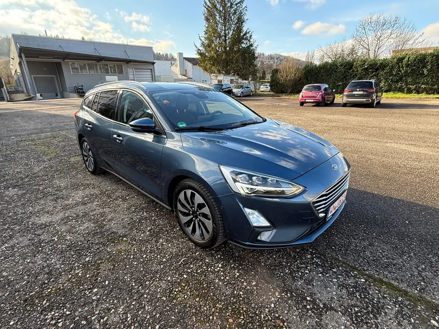 Ford Focus Turnier Cool & Connect*AHK*Kamara Blau - 1