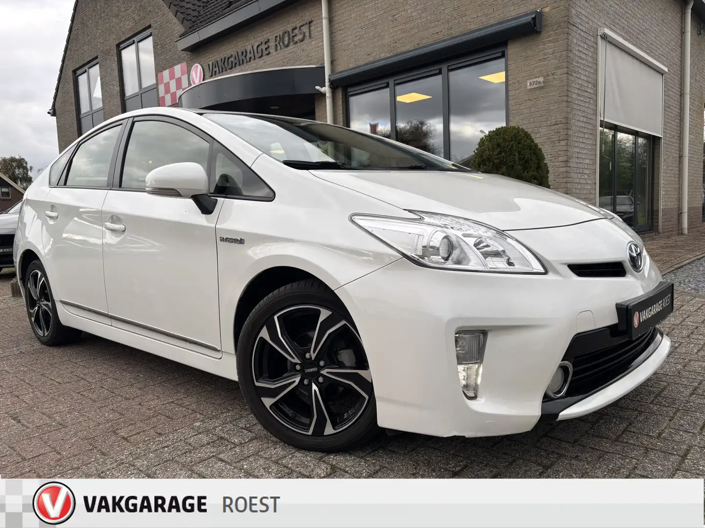 Toyota Prius 1.8 Hybrid Automaat Comfort Trekhaak / Camera / Na Wit - 1