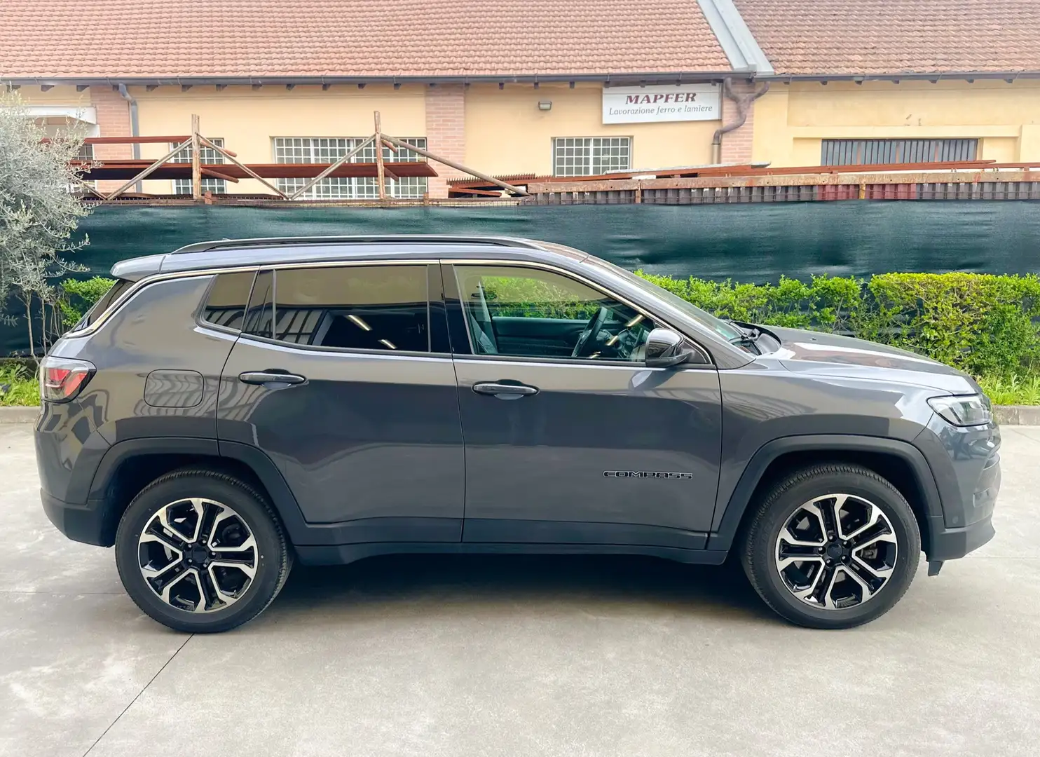 Jeep Compass Compass 1.3 turbo t4 phev Limited 4xe auto Gris - 2