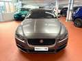 Jaguar XE 2.0 D 180 CV Auto. Grau - thumbnail 5