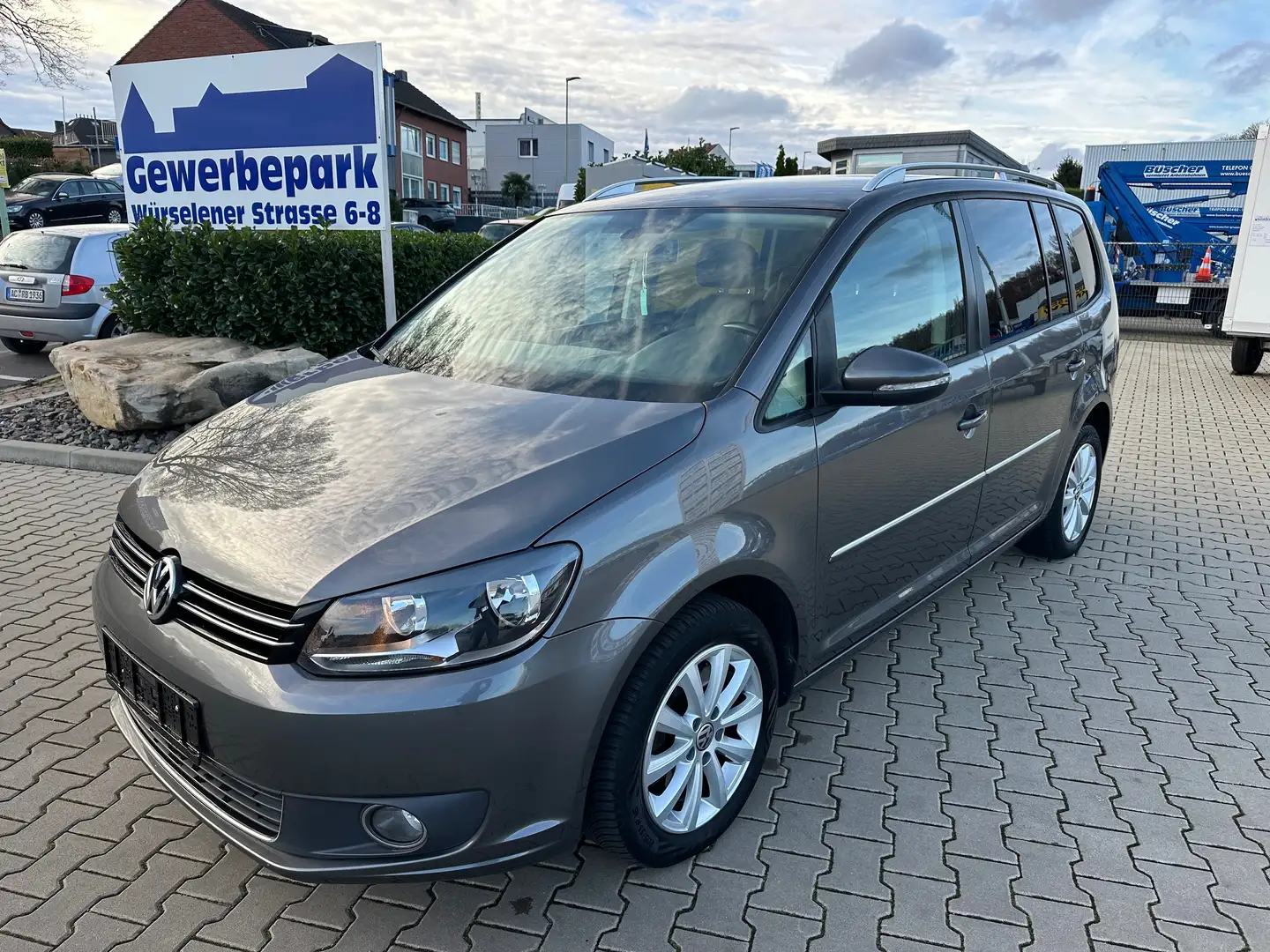 Volkswagen Touran Highline 2.0 Tdi Leder Navi 7 Sitze Gris - 1