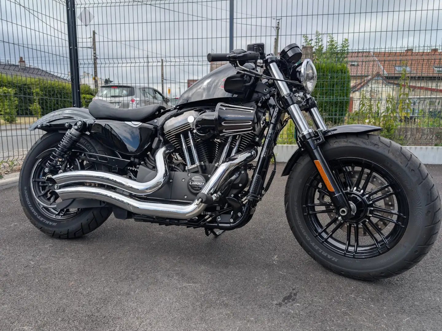 Harley-Davidson Sportster Forty Eight Noir - 1
