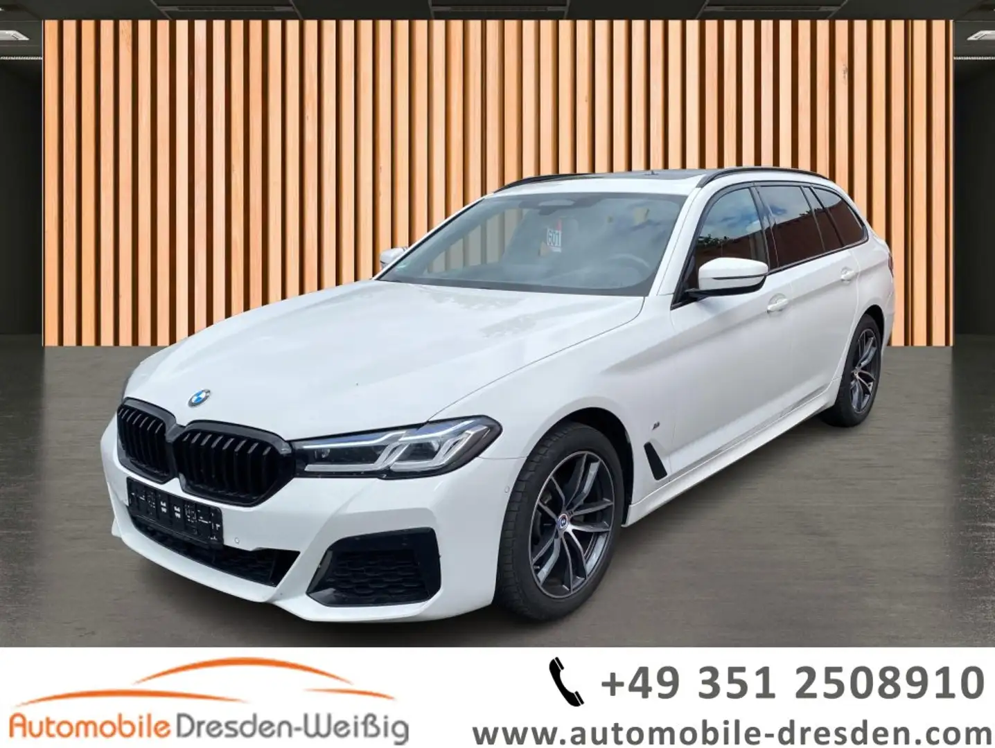 BMW 520 d Touring M Sport*UPE 77.910*Stdhzg*ACC* White - 1