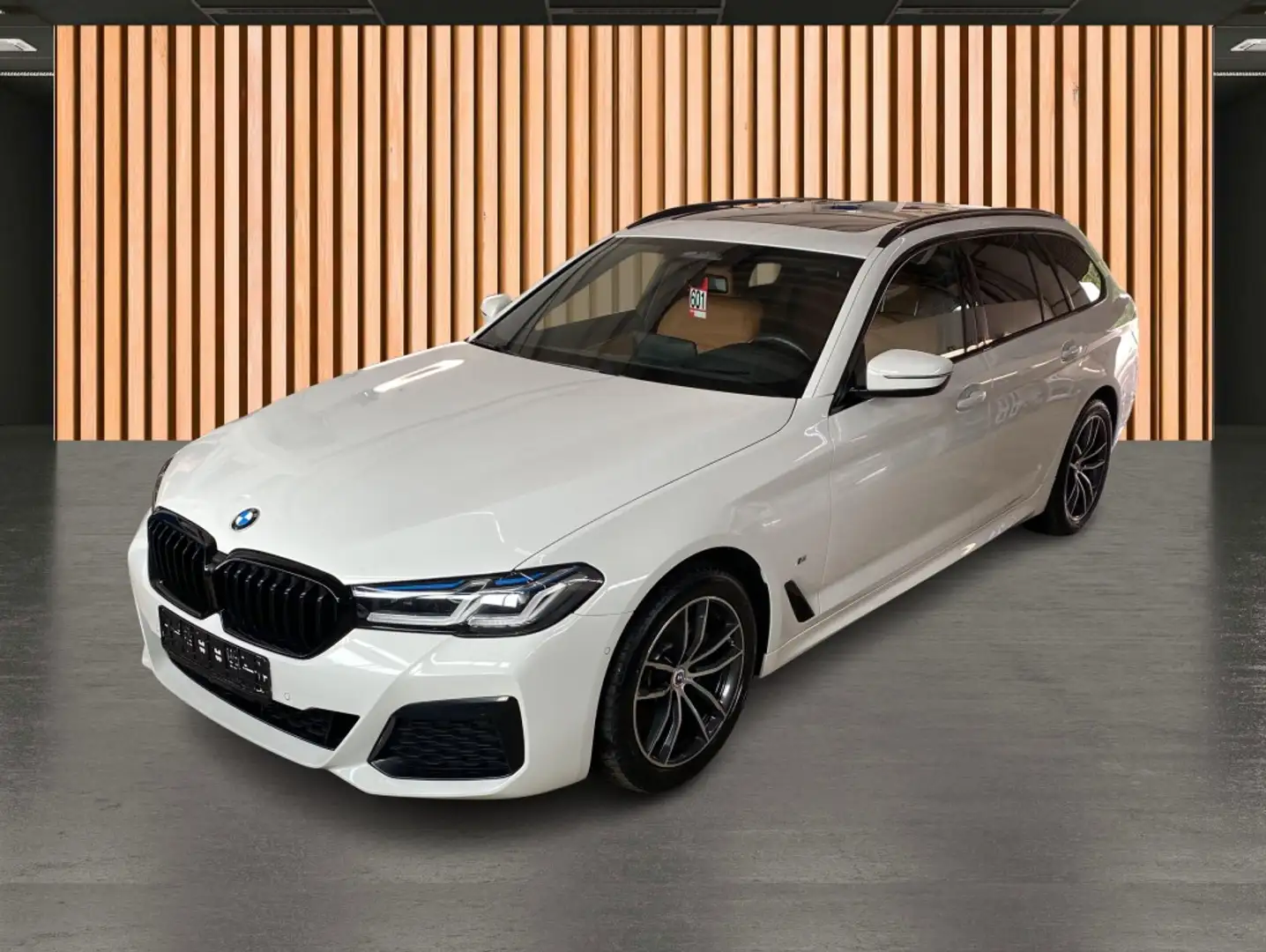BMW 520 d Touring M Sport*UPE 77.910*Stdhzg*ACC* Alb - 2
