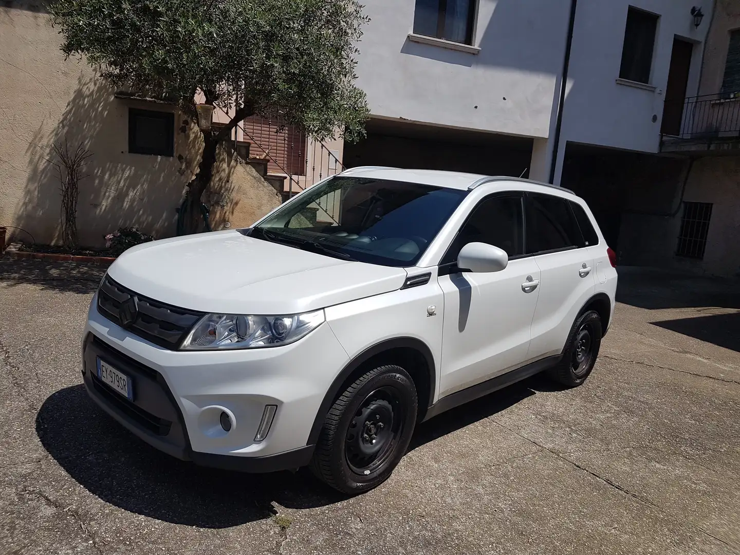Suzuki Vitara Vitara 1.6 ddis V-Cool s Bianco - 1