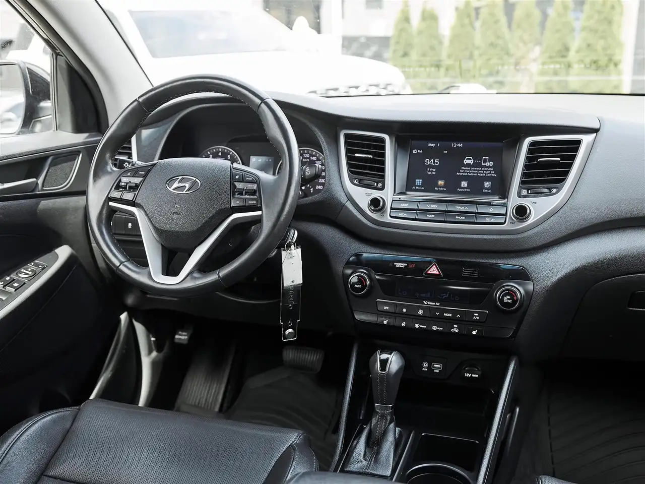 Hyundai TUCSON снимка Hyundai TUCSON